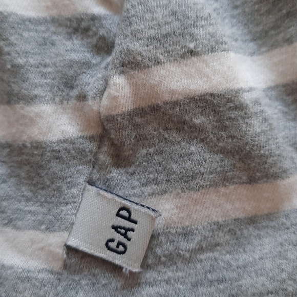 Gap Disney extra large Minnie Mouse long sleeve - Picture 4 of 9